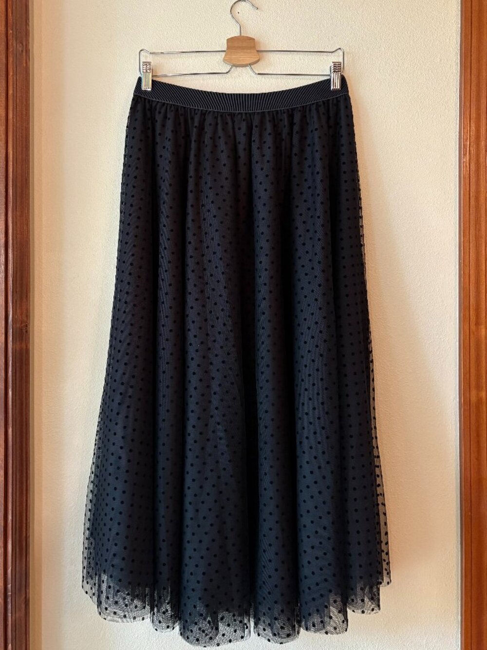 NWT Ann Taylor Black Flocked Polka Dot Tulle Maxi Skirt Sheer Mesh Overlay Sz 6